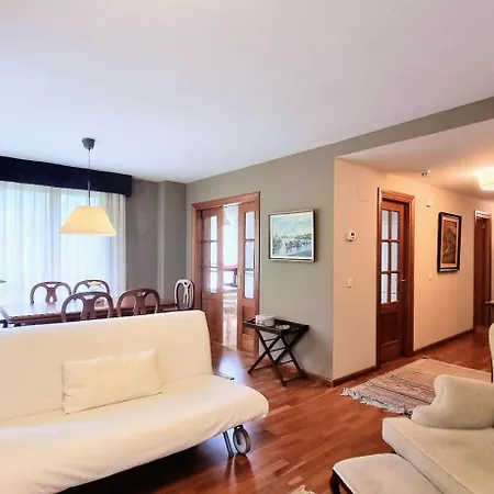 公寓 El Rinconin 利亚内斯